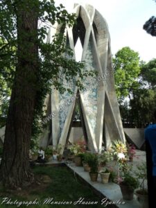 Évènement et Concert de musique organisée au tombeau d’Omar Khayyam poète persan à Neishabour