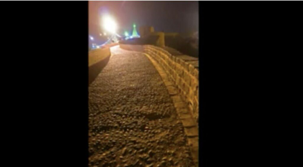 le Pont de Lashkar à Shushtar constitue toujours aujourd’hui une des cinq entrées de la ville.