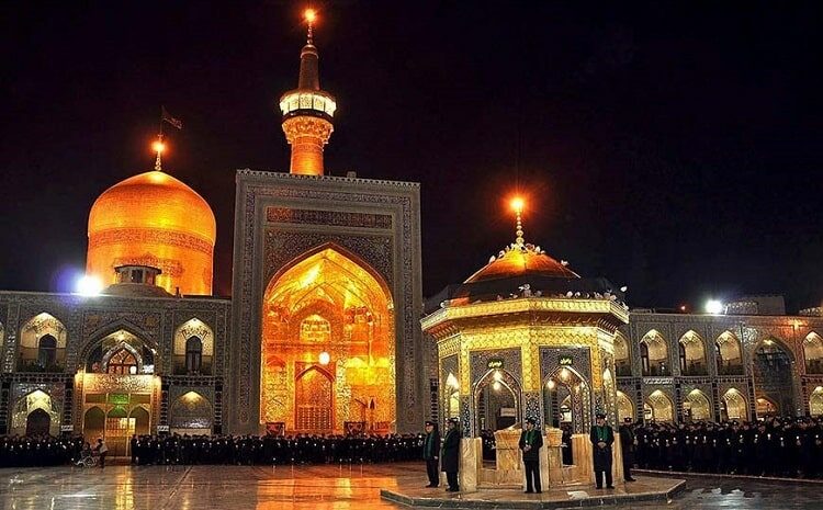  Sanctuaire de l’Imam REZÂ à Mashhad